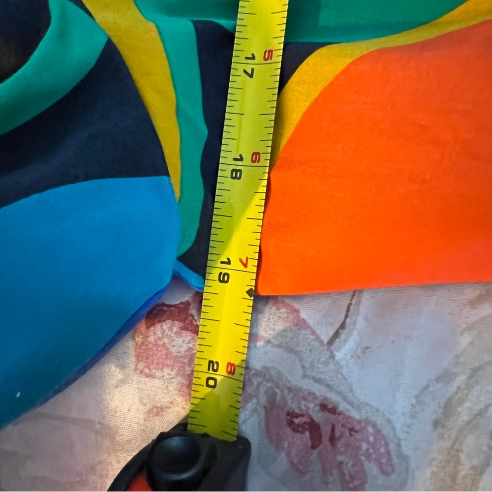 Fun “Multiples” Fall/Winter Jacket. - Picture 13 of 16